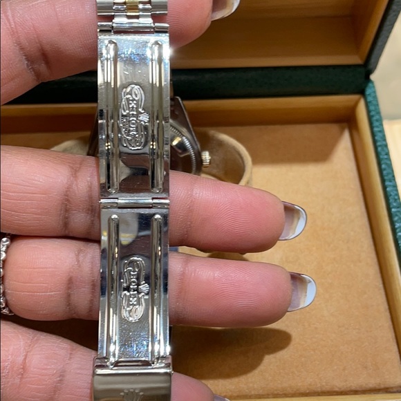 Rolex date just - Picture 7 of 13